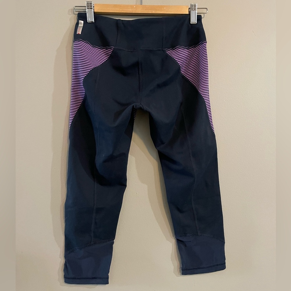 Women’s Zella capri length leggings size Small - Picture 2 of 7
